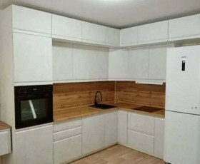 Модульная кухня Бруклин 2.4 x 2 м (Бетон белый) в Дудинке - dudinka.katalogmebeli.com | фото 15